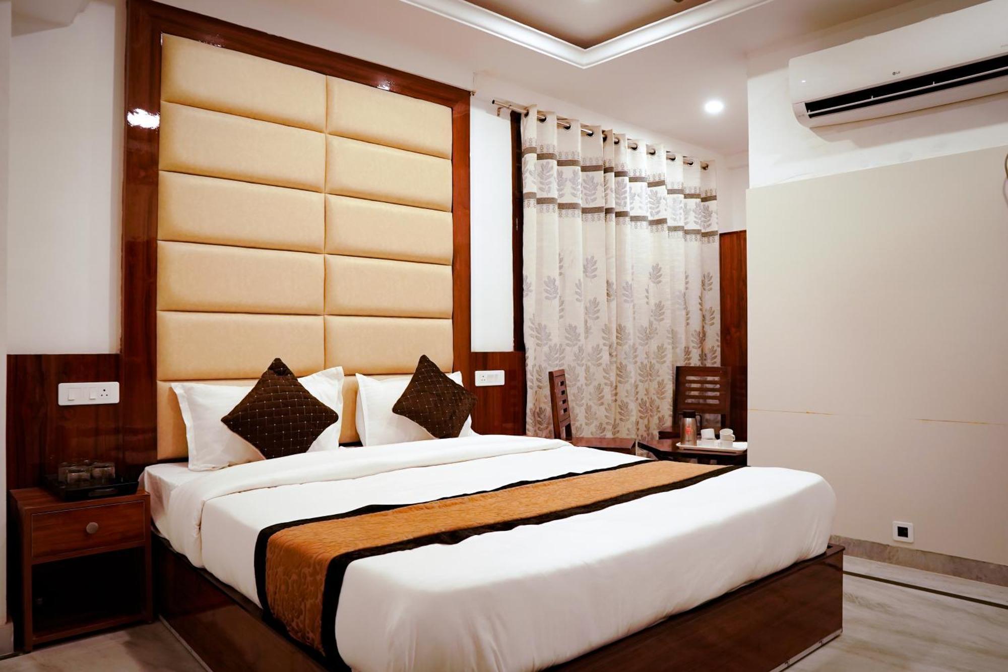Hotel The Black Gold 3*